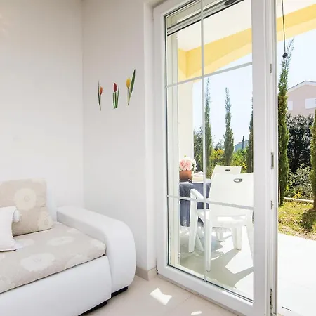 Two-bedroom In Pakoštane